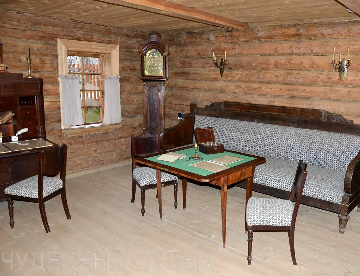 Детская интерактивная экскурсия «Секреты забытого сундука»